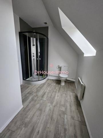 Maison à louer 9 pièces de 140 m²