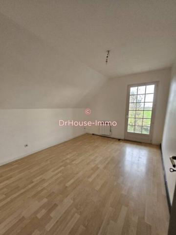 Maison à louer 9 pièces de 140 m²