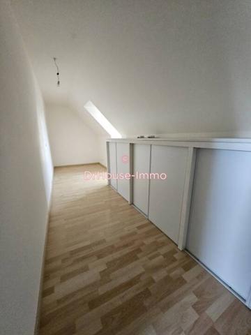 Maison à louer 9 pièces de 140 m²