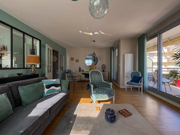 Appartement T3 84m² avec terrasse de 14m²