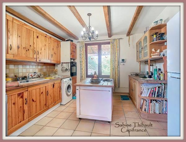 Dpt Maine-et-Loire (49) à vendre Noyant maison 4 pièces (129 m2) + gîte 3 pièces (77 m2) - Terrain : 6122 m2