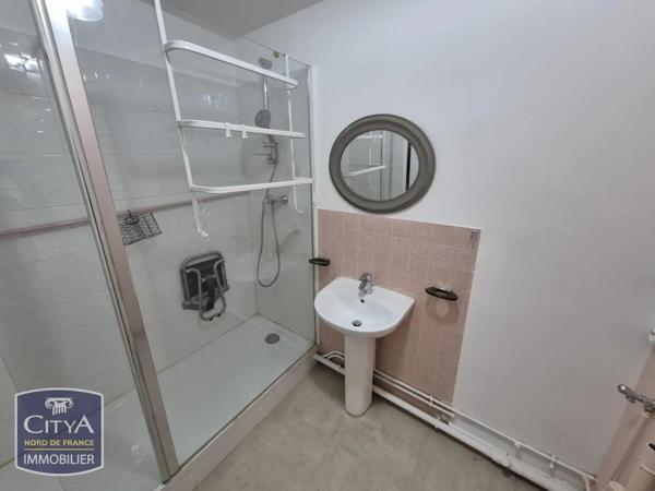 Appartement à louer 2 pièces 66.28m² Valenciennes (59300)