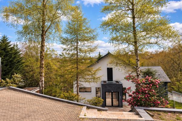 Maison Saulx Les Chartreux 8 pièce(s) 235 m2