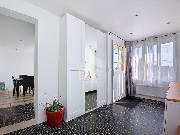 À vendre  Belle maison familiale de 117m2 sur grand terrain de 832 m² à Chaumontel