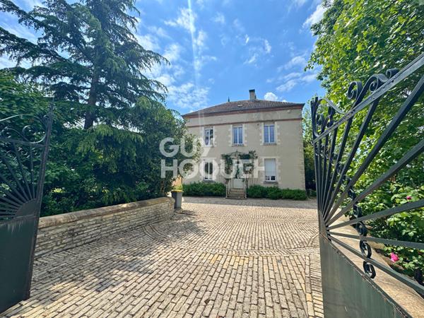 Maison de maître + maison secondaire Sornay