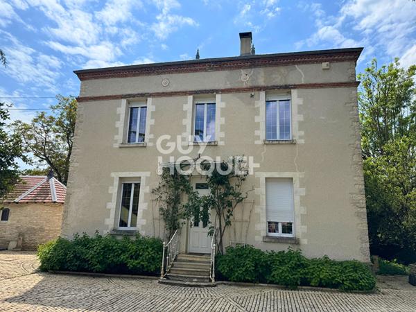 Maison de maître + maison secondaire Sornay