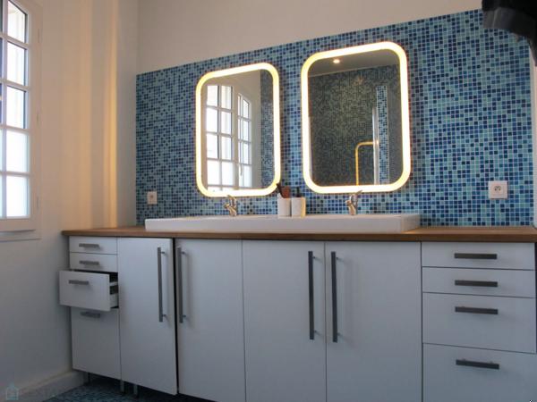 MAISON DE VILLE DES ANNEES 1950, 170M2, 6 CHAMBRES AVEC PETIT JARDIN