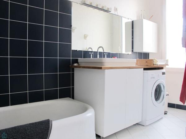 MAISON DE VILLE DES ANNEES 1950, 170M2, 6 CHAMBRES AVEC PETIT JARDIN