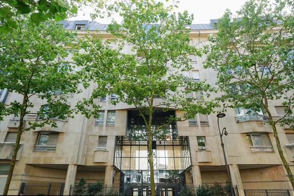 Appartement Paris 19 e - BUTTES-CHAUMONT / PYRÉNÉES