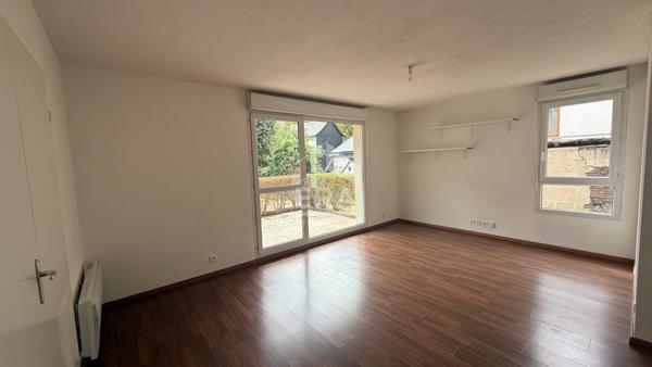 Appartement T4 avec terrasse et deux parkings - Secteur Ouest de Rouen