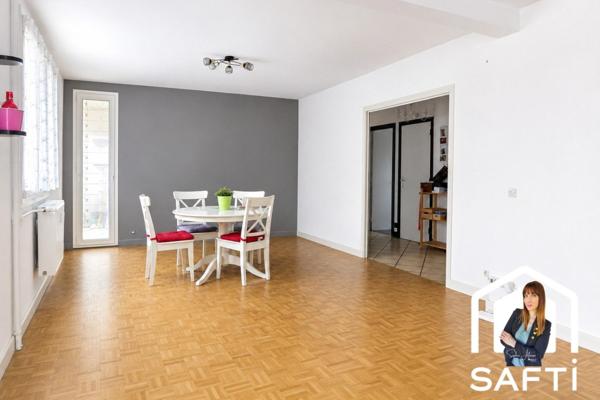 Appartement T3 lumineux avec balcon – 70 m² – Parking privé