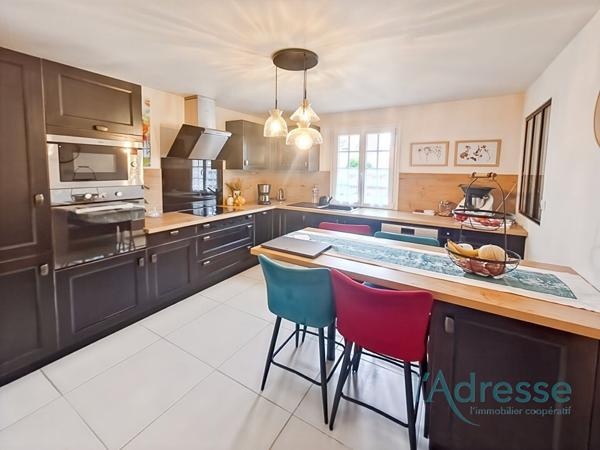 Maison Familiale à Egly, 8 pièces, 150 m2, 4 chambres, bureau/dressing et garage