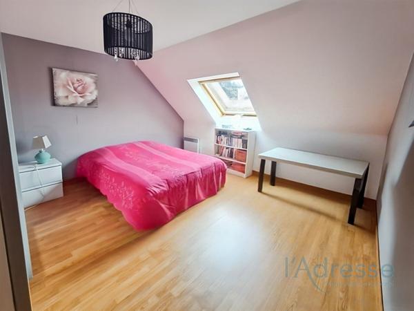 Maison Familiale à Egly, 8 pièces, 150 m2, 4 chambres, bureau/dressing et garage