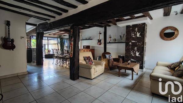 Maison de ville 5 pièces de 148 m² à Mesnils-sur-Iton (27240)