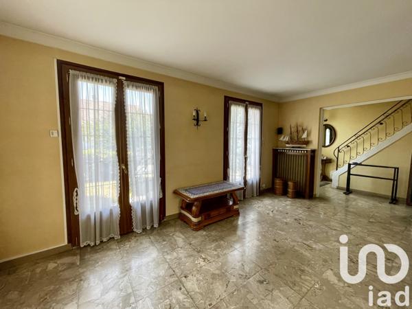 Maison à vendre 6 pièces 123 m² Vaujours