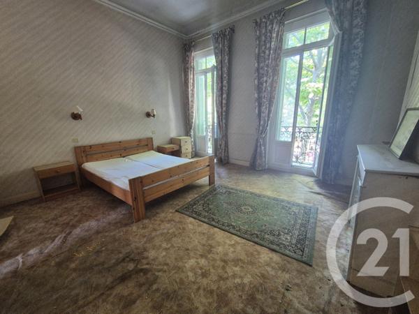 Appartement F5 à vendre  5 pièces - 120 m2 SALON DE PROVENCE - 13