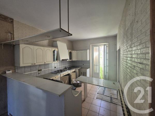 Appartement F5 à vendre  5 pièces - 120 m2 SALON DE PROVENCE - 13