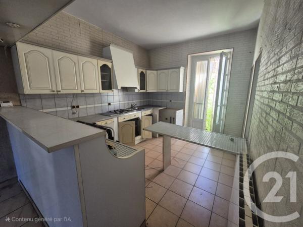 Appartement F5 à vendre  5 pièces - 120 m2 SALON DE PROVENCE - 13