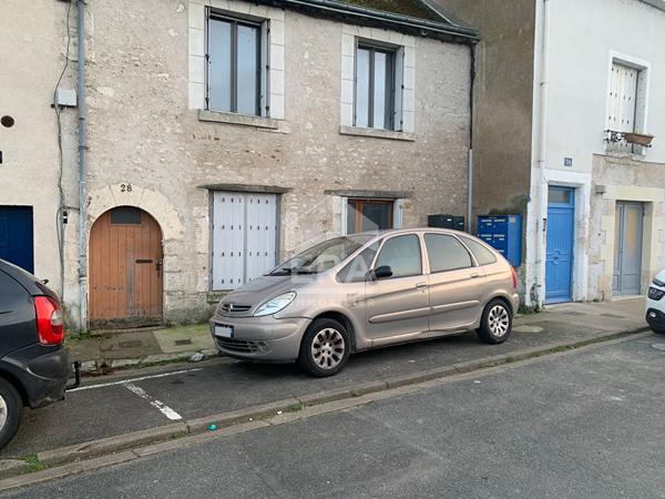 APPARTEMENT T2 MEUBLE A LOUER - BLOIS - QUARTIER VIENNE, PROCHE TOUTES COMMODITÉS, COURETTE EXTERIEURE