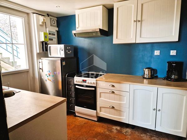 APPARTEMENT T2 MEUBLE A LOUER - BLOIS - QUARTIER VIENNE, PROCHE TOUTES COMMODITÉS, COURETTE EXTERIEURE
