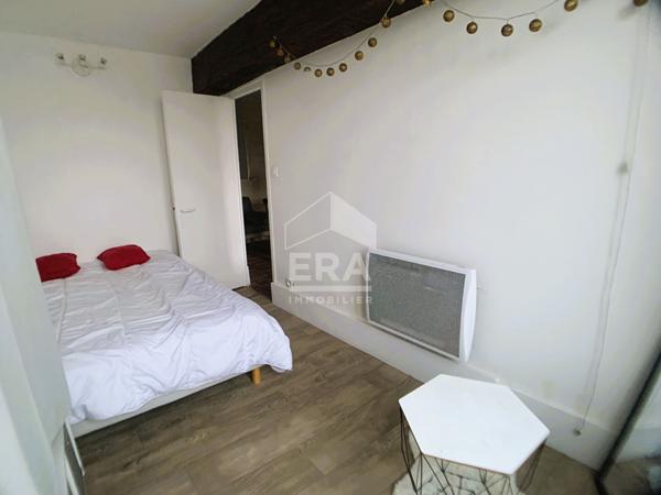 APPARTEMENT T2 MEUBLE A LOUER - BLOIS - QUARTIER VIENNE, PROCHE TOUTES COMMODITÉS, COURETTE EXTERIEURE