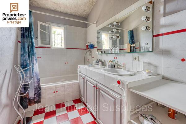 Villa La Cadiere d'Azur 6 pièce(s) 150 m2