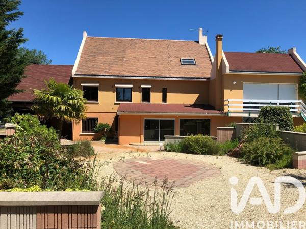 Maison à vendre 8 pièces 308 m² Viennay