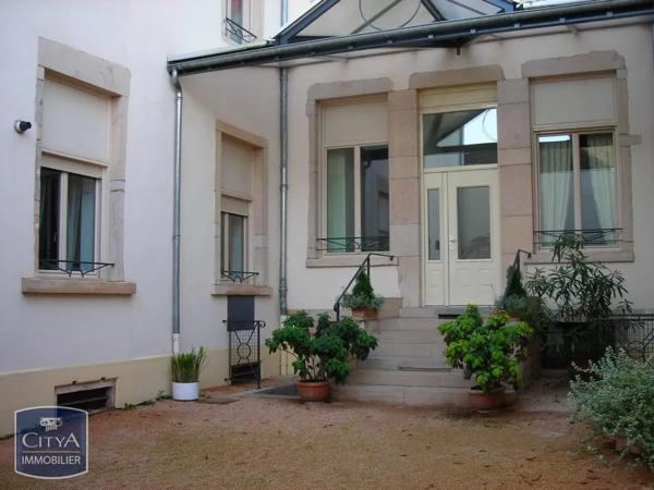 Appartement à louer 1 pièce 23.35m² Mâcon (71000)