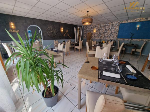 Restaurant, bar à vendre, 193 m² 37 places - Charmes-sur-Rhône 07800