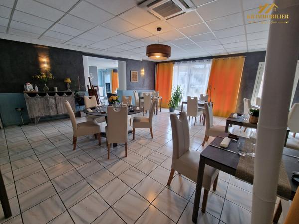 Restaurant, bar à vendre, 193 m² 37 places - Charmes-sur-Rhône 07800