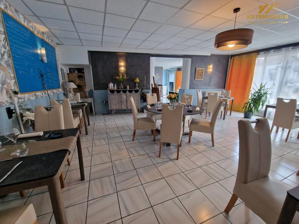 Restaurant, bar à vendre, 193 m² 37 places - Charmes-sur-Rhône 07800