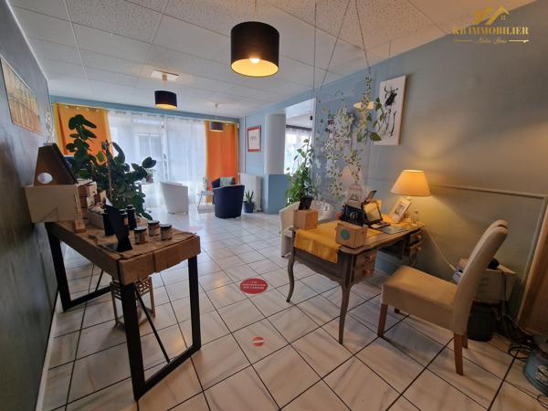Restaurant, bar à vendre, 193 m² 37 places - Charmes-sur-Rhône 07800