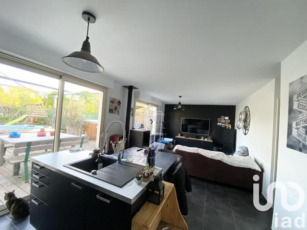 Maison 6 pièces de 117 m² à Perthes (77930)