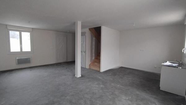 Maison à louer 4 pièces 79.27m²