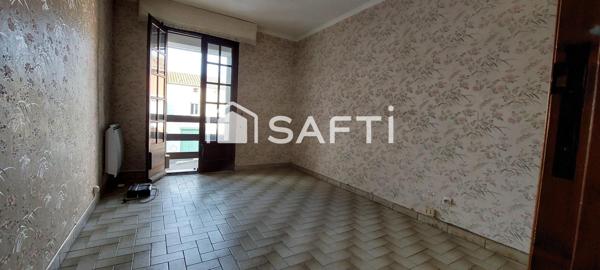 Très belle bâtisse, 5 chambres, garage