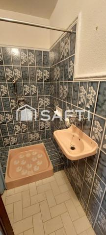 Très belle bâtisse, 5 chambres, garage