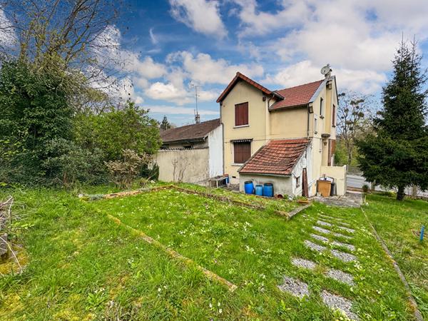 Maison 4 pièces à vendre à Rosny-sous-Bois -  CENTRE VILLE