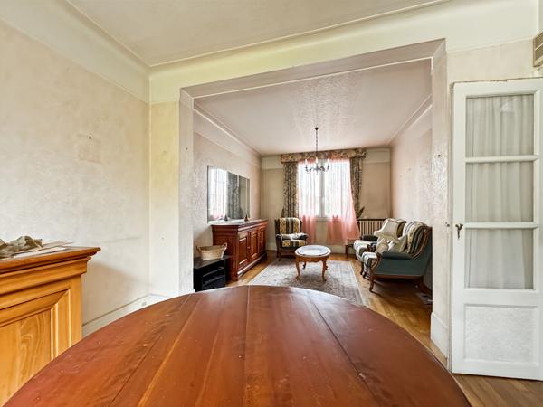 Maison 4 pièces à vendre à Rosny-sous-Bois -  CENTRE VILLE