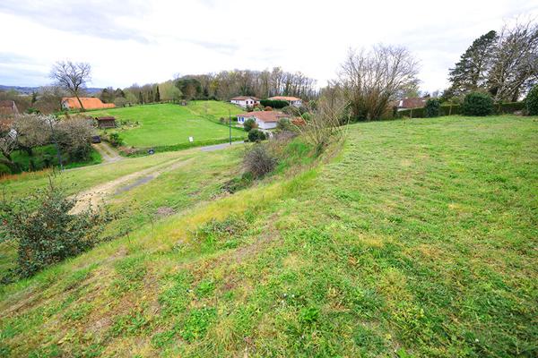 TERRAIN 1287m2 ORTHEVIELLE