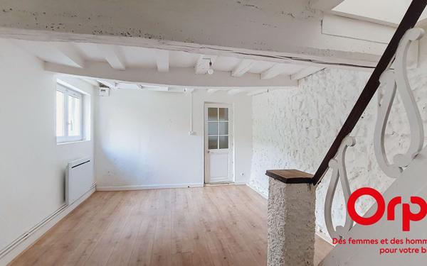 Maison à louer    3 pièces • 56 m2 Ceton