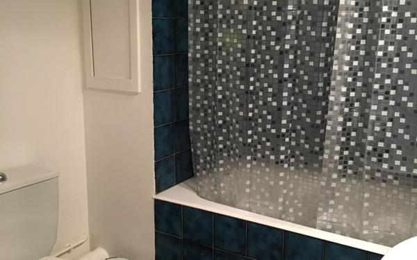 Appartement à louer    1 pièce •  Dax