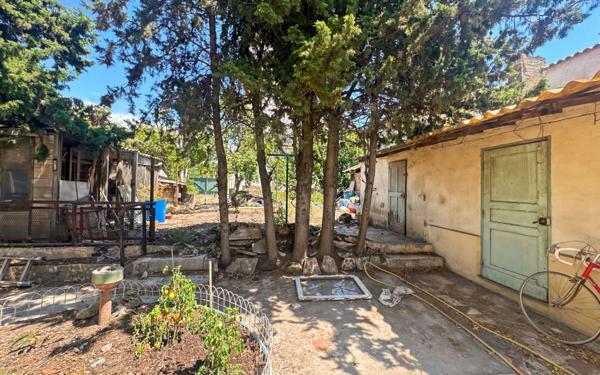 Maison à vendre    5 pièces •  Châteauneuf-les-Martigues