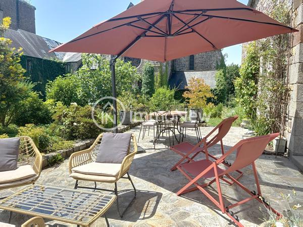 BELLE MAISON MITOYENNE 158 M2 DANS UN CADRE EXCEPTIONNEL