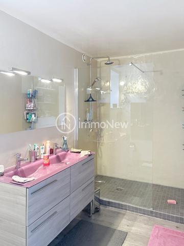BELLE MAISON MITOYENNE 158 M2 DANS UN CADRE EXCEPTIONNEL