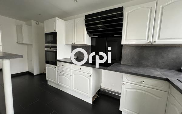 Appartement à vendre    3 pièces • 70,34 m2 Maurepas