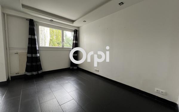 Appartement à vendre    3 pièces • 70,34 m2 Maurepas