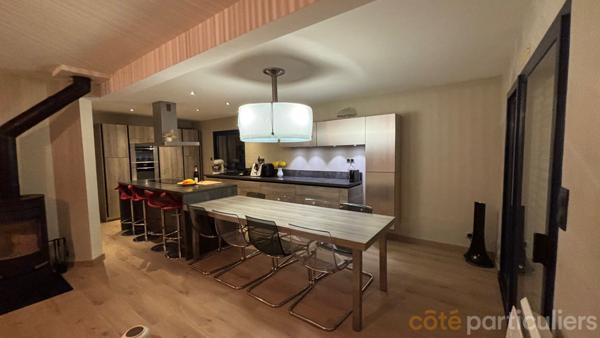 Vente Maison115 m² - 6 Pièces - PLESCOP (56890)