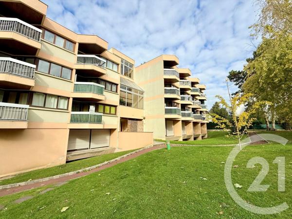 Appartement F2 à vendre  2 pièces - 22,41 m 2   LA PLAINE ST DENIS  - 93