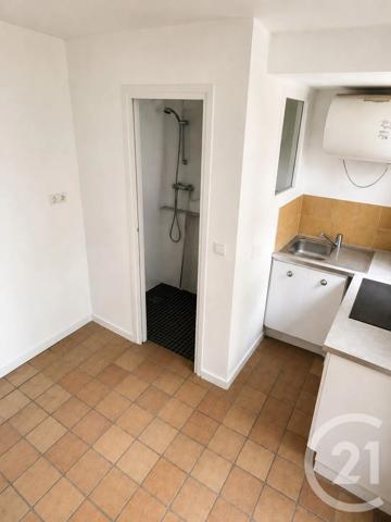 Appartement F2 à vendre  2 pièces - 22,41 m 2   LA PLAINE ST DENIS  - 93