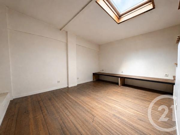 Appartement F2 à vendre  2 pièces - 22,41 m 2   LA PLAINE ST DENIS  - 93